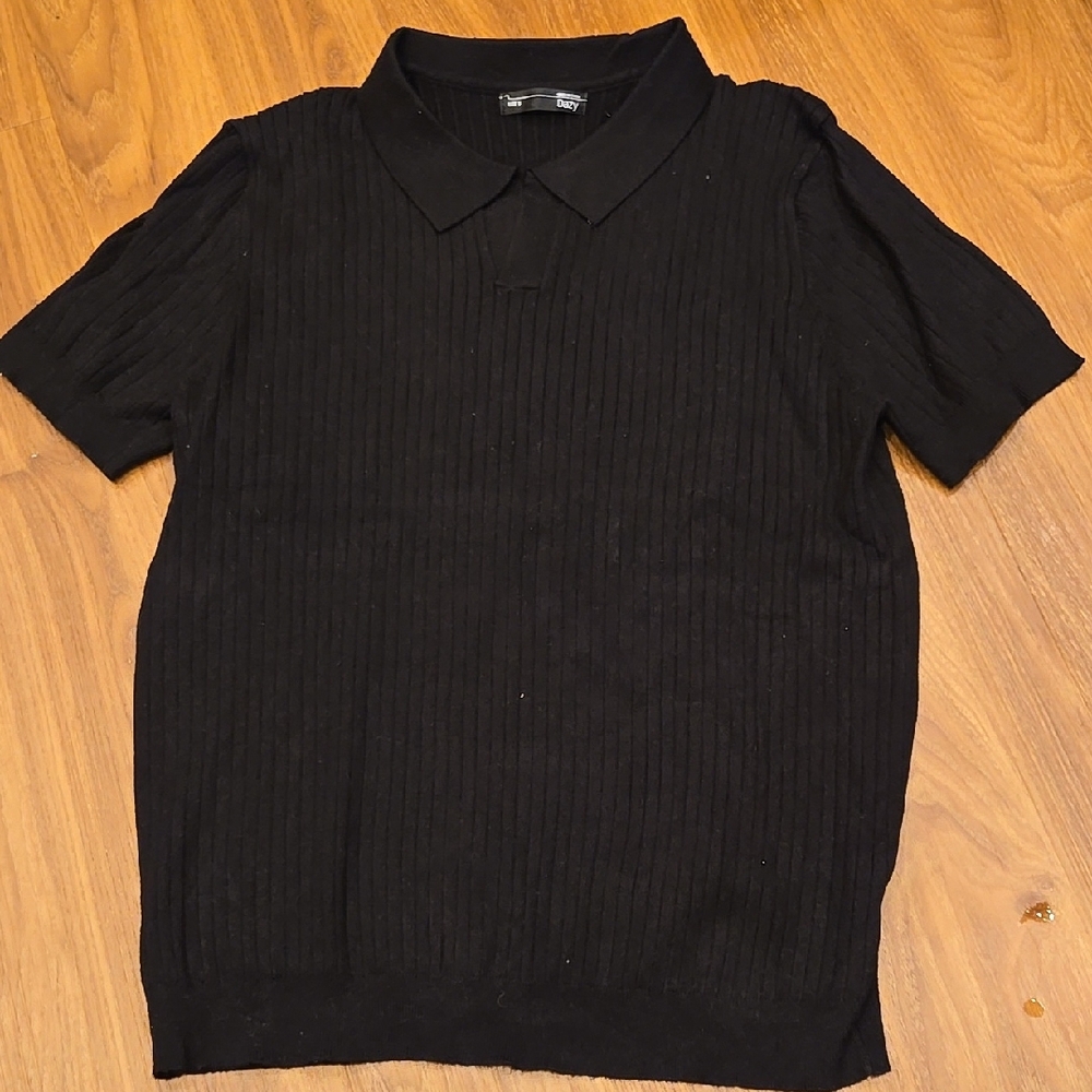Men's Short Sleeved Black Sweater